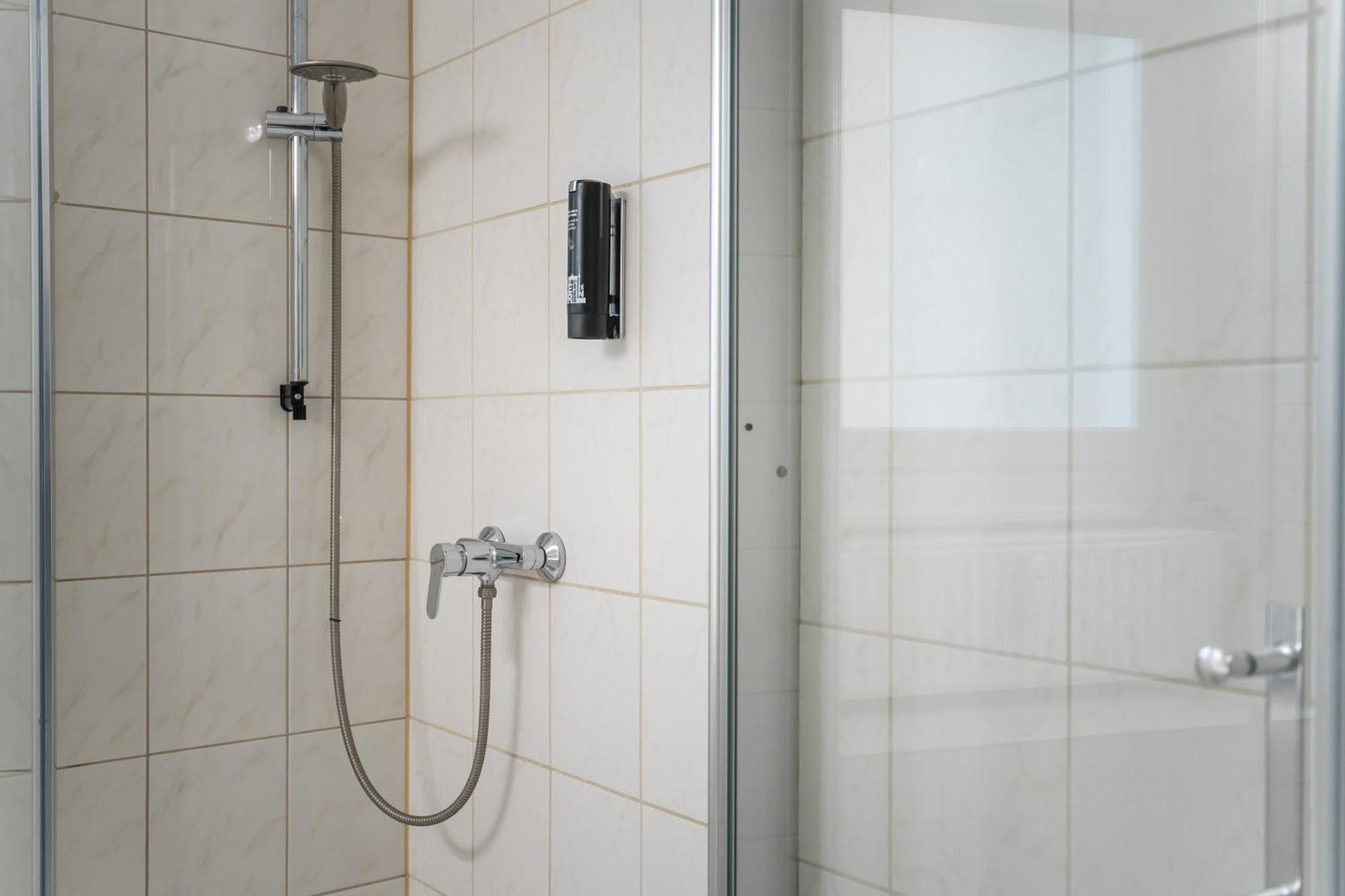 Spacious Family Apartment With 2 Bedrooms Berlin Eksteriør bilde